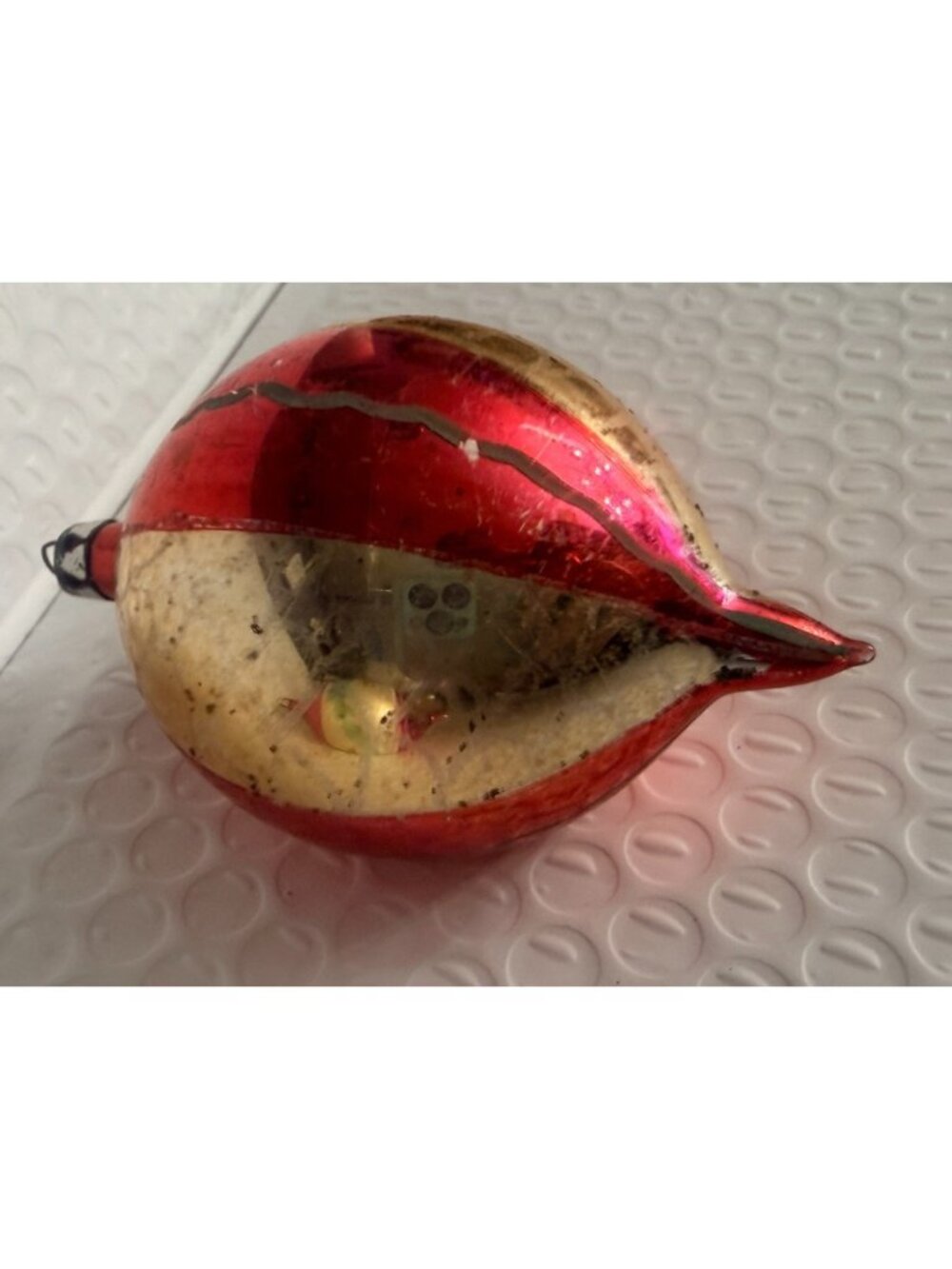 VTG Mercury Glass Ornament Teardrop Indent Poland Reflector red & Gold 4" - Picture 6 of 7